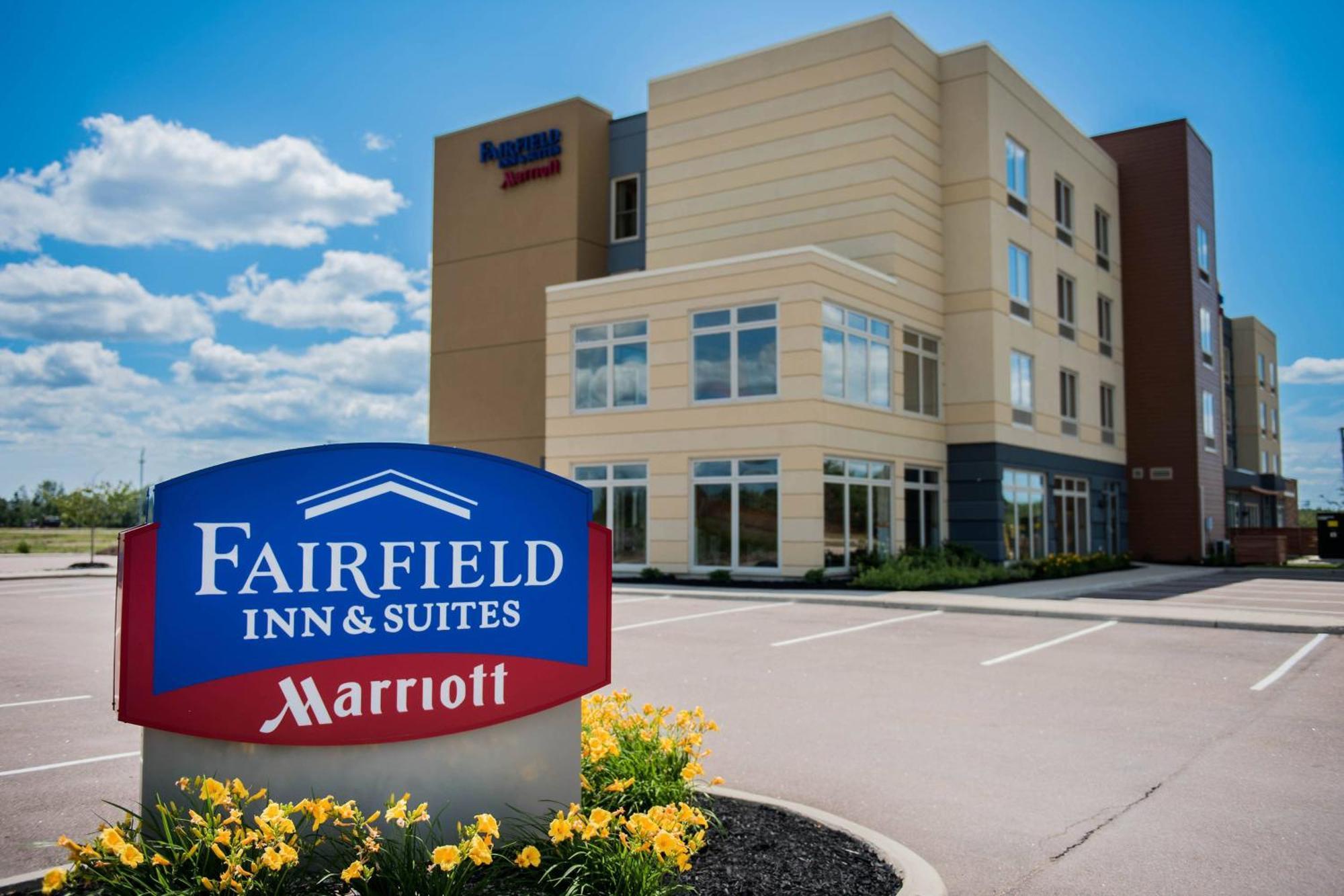 Fairfield Inn & Suites By Marriott Moncton Exterior foto